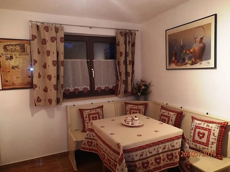 公寓 鲁波尔丁Haus Neuhaeusl Inkl. Chiemgaukarte公寓 德国